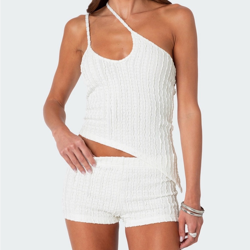 Edikted White Lace One-Shoulder Set